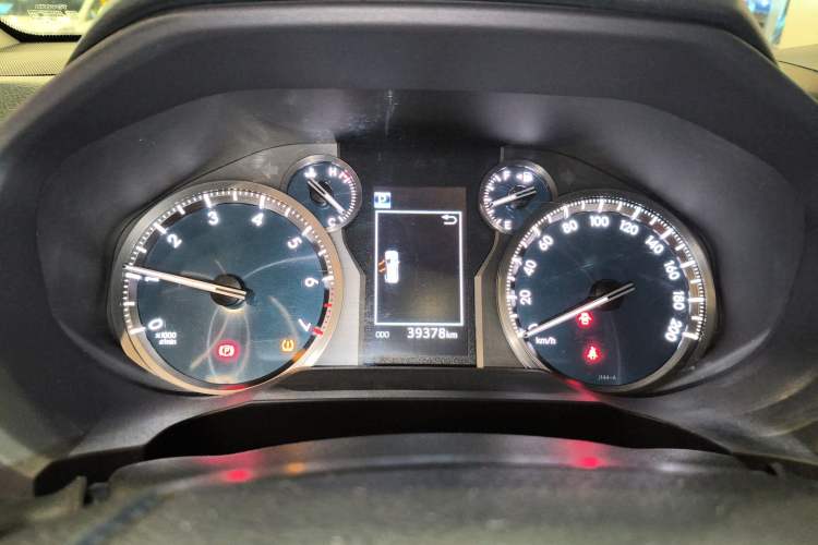 Used Toyota Prado 2018 3.5L Automatic TX-L with Rear-Mounted Spare Tire
