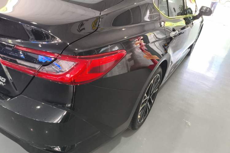 Used Toyota Camry 2024 Dual-Engine 2.5HG Prestige Edition
