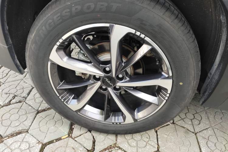 Used Dongfeng Aeolus Mage 2023 DH-i 1.5T Luxury Edition Right Rear Wheel Hub