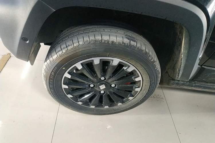 Used Baojun Spark 2024 Intelligent Premium Edition Left Front Wheel Hub