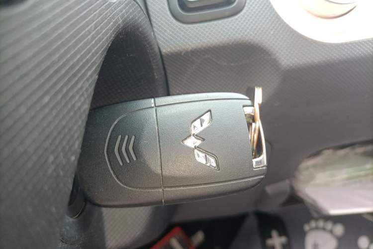 Used Wuling Hongguang MINIEV 2021 Macaron Premium Model – Lithium-NMC