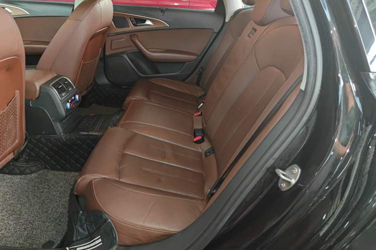 Used Audi A6L 2018 30th Anniversary Edition 30 FSI Style Model Left Rear Seat