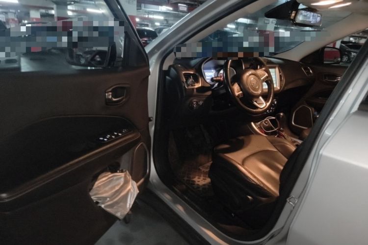 Used Jeep Compass 2017 200T Automatic Family Edition Driver Seat