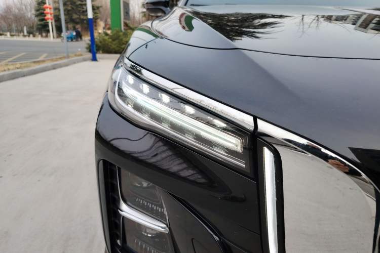 Used Hongqi H5 2024 2.0T Automatic Smart Connect Flagship Edition
