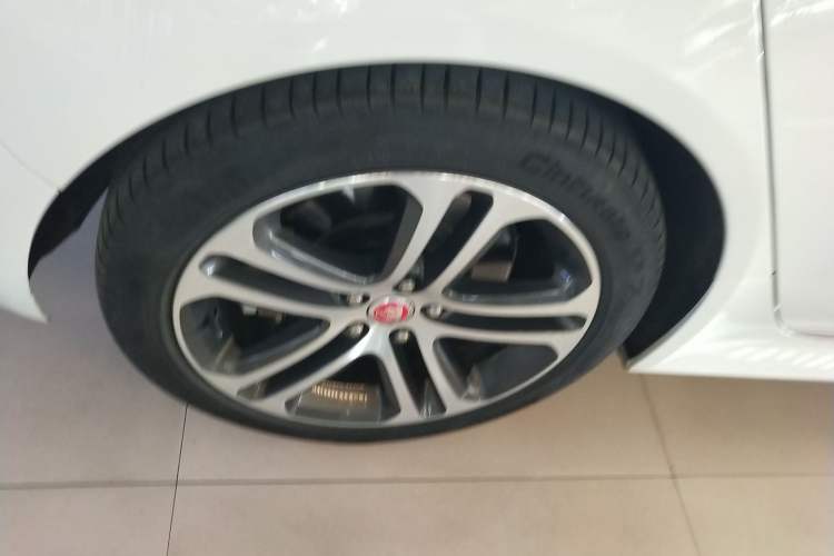 Used Jaguar XEL 2024 2.0T 250 PS R-DYNAMIC S Advanced Sport Edition
