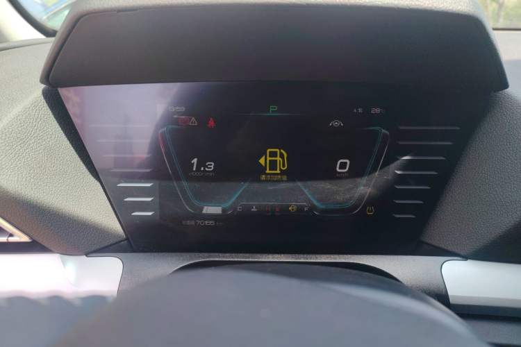 Used BYD Song Pro 2019 1.5T Automatic Luxury Model Instrument Cluster