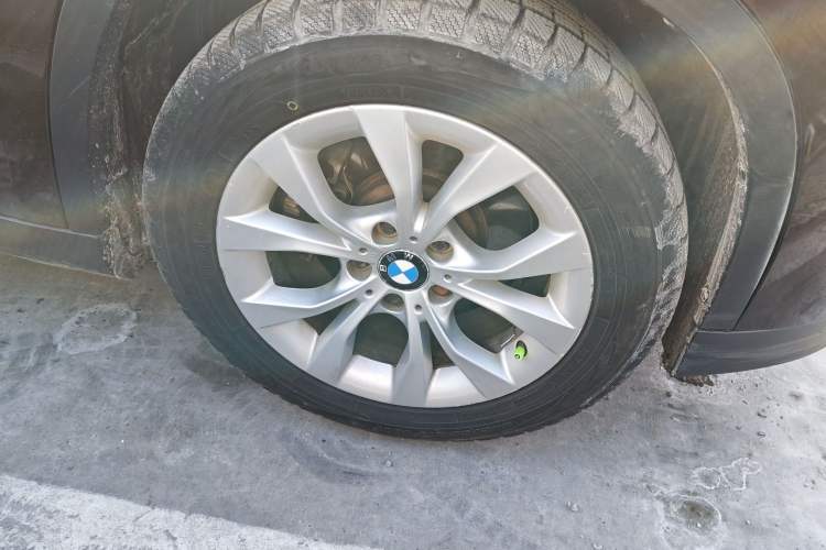 Used BMW X1 2010 xDrive25i
