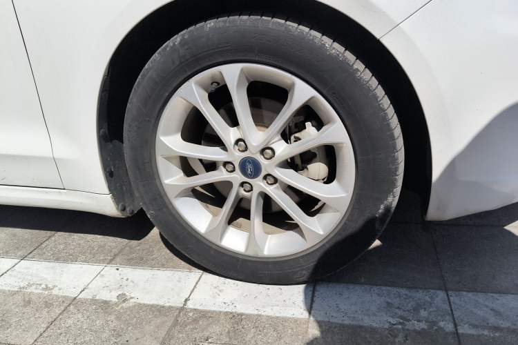 Used Ford Mondeo 2018 EcoBoost 180 Smart Control Fashion Model China V Standard