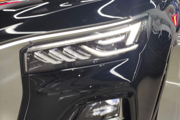 Used Hongqi HS5 2023 2.0T Qixiang Pro Edition Left Front Headlight