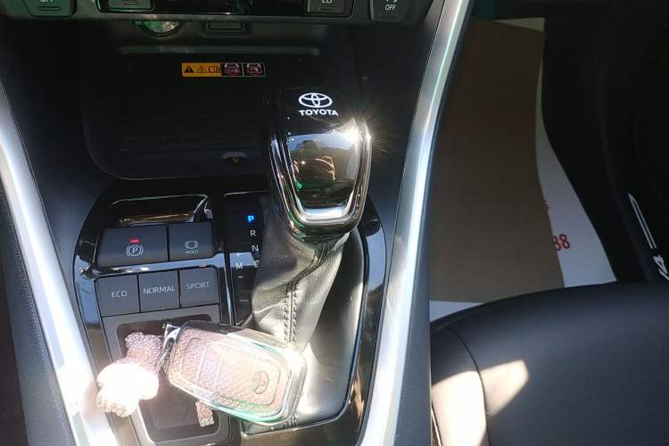 Used Toyota RAV4 2024 2.0L CVT Two-Wheel Drive Fashion Plus Edition