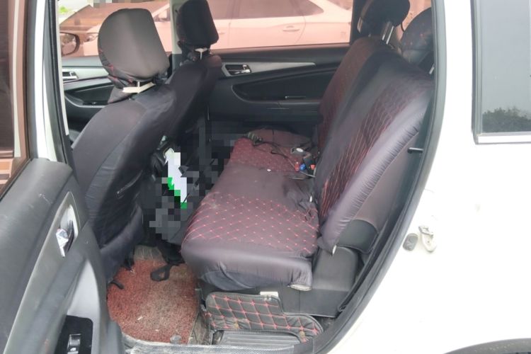 Used CHANGAN KAICHENG Oushang A600 2016 1.5L Manual Luxury 7-Seater Left Rear Seat