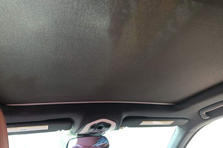 Used Porsche Cayenne 2016 3.6 V6 U.S. specification Headliner