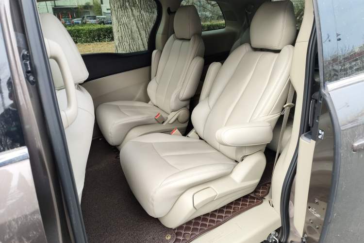 Used Buick GL8 2015 2.4L Luxury Business Premium Edition