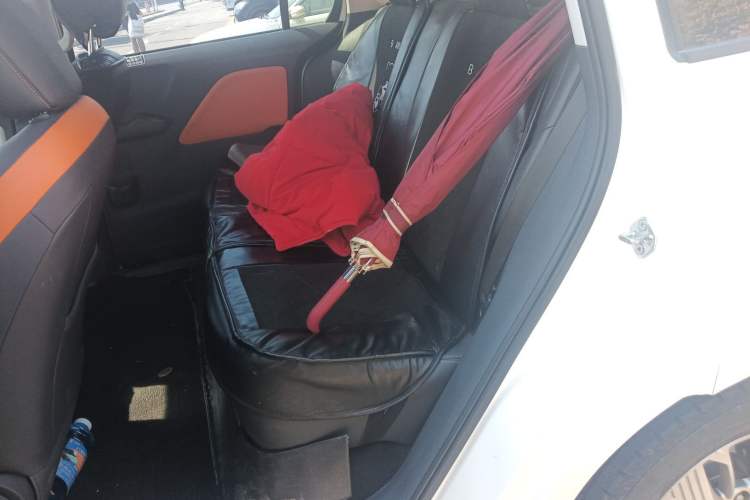 Used Bestune NAT 2023 PRO Comfortable Travel Battery-Swap Version 401km