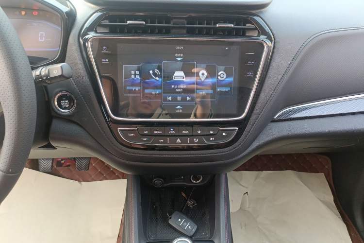 Used Oshan A800 2017 1.6L Manual Luxury Model