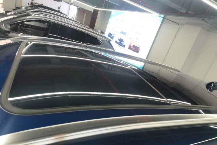 Used BYD Tang New Energy 2022 EV 635 km All-Wheel-Drive Flagship Model Roof