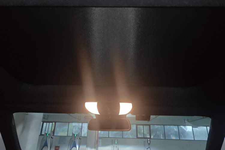 Used Mercedes-Benz E-Class 2010 E 300 L Fashion Model