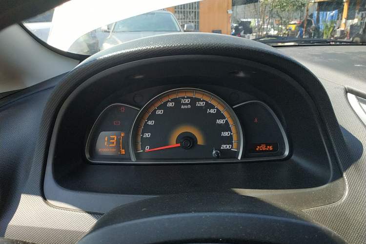 Used Chevrolet Sail 2013 Sedan 1.4L Manual Ideal Happiness Edition