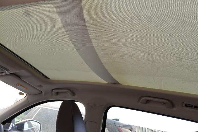 Used Wey VV6 2021 2.0T Two-Wheel Drive Smart Plus