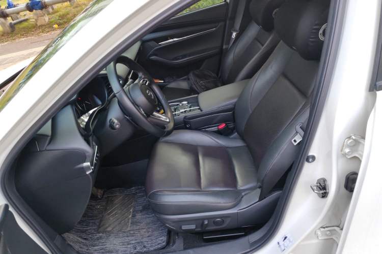 Used Mazda 3 Axela 2023 2.0L Automatic ZhiZhen Edition