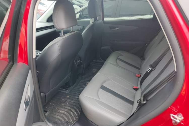 Used MG ES5 2025 425 Pro Rear-Drive Version Left Rear Seat