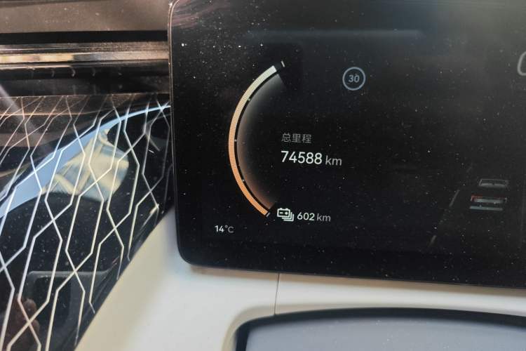 Used Zeekr 009 2022 WE Edition
