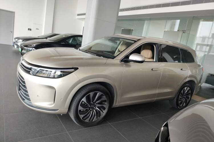 Used Hima AITO M7 2022 1.5T Rear-Drive Comfort Edition
