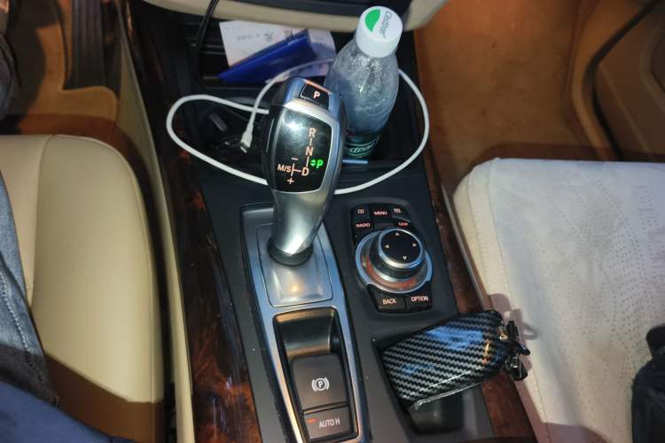 Used BMW X5 2011 xDrive35i U.S. specification
