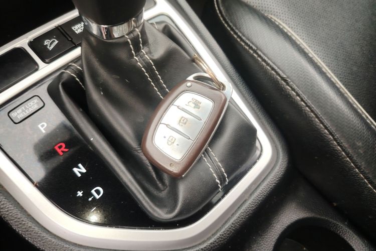 Used Hyundai ix25 2017 1.6L Automatic Smart Version