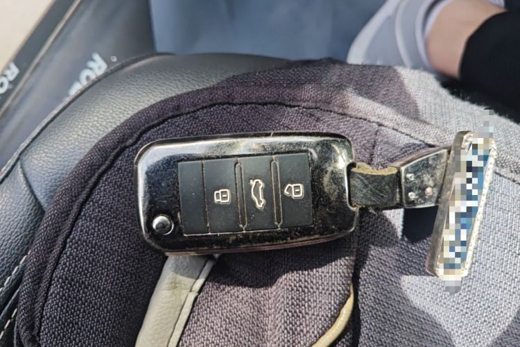 Used Roewe i6 2020 PLUS 20T TST 4G Connected Glory Flagship Edition Vehicle Key