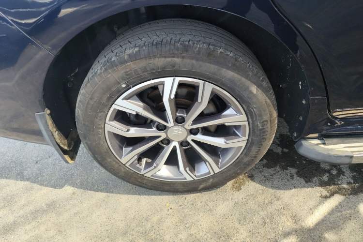 Used BYD Song MAX 2019 1.5T Automatic Smart Connect ZhiLian RuiDong 6-Seater China V Standard
