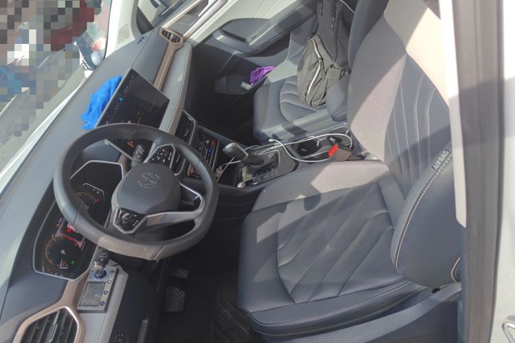 Used Volkswagen Tharu 2023 300TSI Two-Wheel-Drive Full Moon Edition
