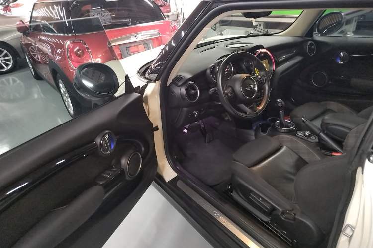 Used MINI MINI 2014 2.0T COOPER S Fun