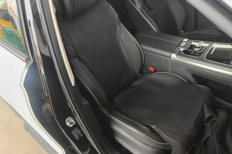 Used Chery Tiggo 9 2023 Facelift 2.0T Dual-Clutch Two-Wheel Drive Luxury Edition 5 Seats