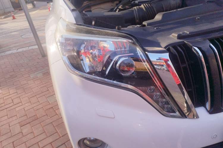 Used Toyota Prado 2014 4.0L Automatic TX-L NAVI
