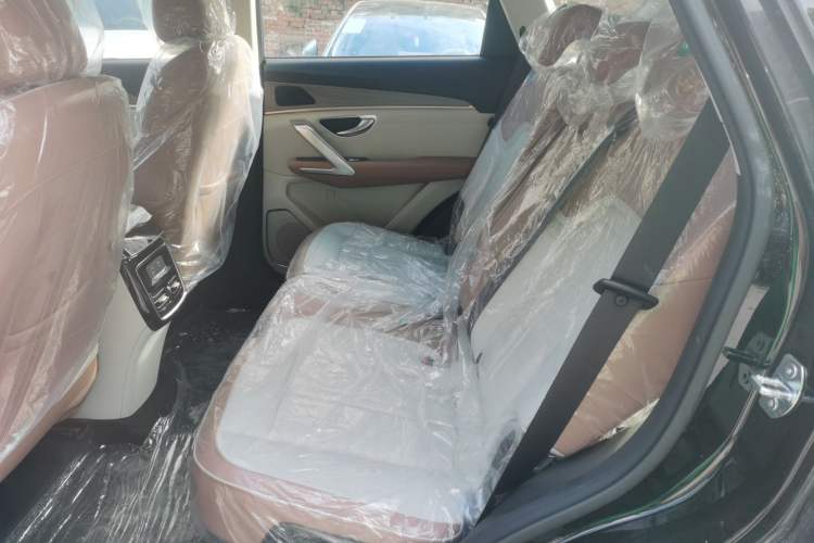 Used JETOUR X70 C-DM 2024 Landwind PRO 7-Seater
