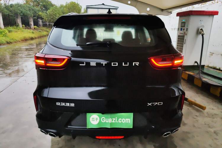 Used JETOUR X70 2024 1.5T DCT Enjoyment Edition 5 Seats