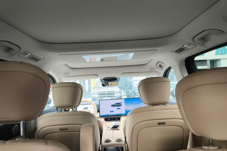 Used Chery T11 2026 Model 220 All-Wheel Drive Family Fun Edition