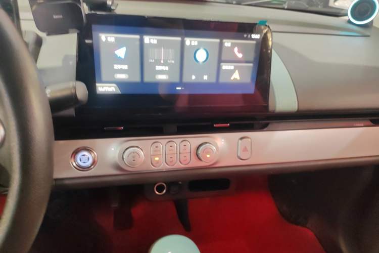 Used CHANGAN NEVO Lumin 2022 210km Sweet Edition Audio And AC Panel