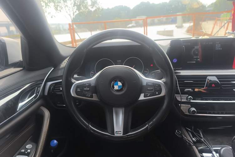 Used BMW 5 Series 2019 Restyled 525Li M Sport Package