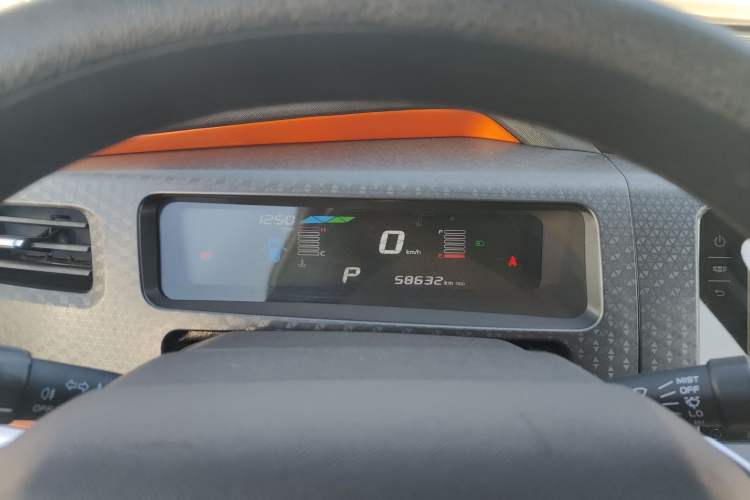 Used Geely Auto Vision X1 2017 1.3L Automatic Fun Edition