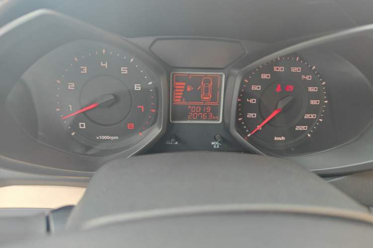 Used Chery Fengyun 2 2015 1.5L Manual New Edition Odometer Close Up