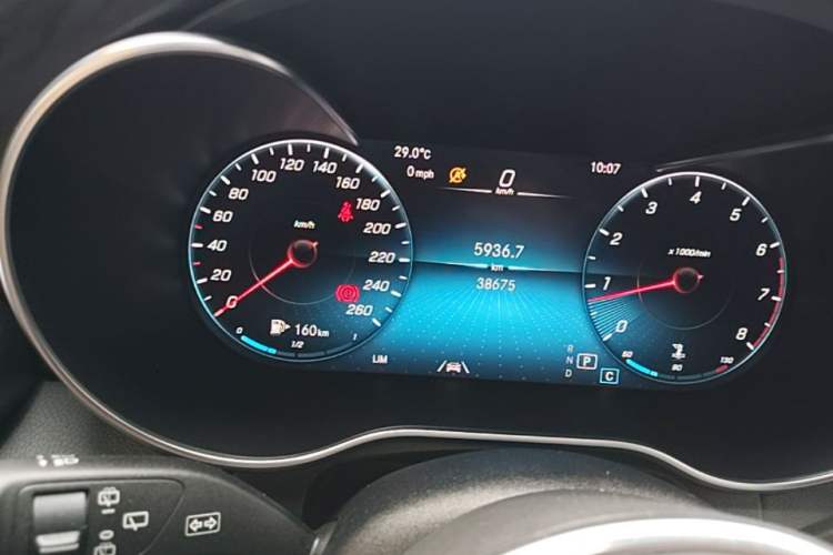 Used Mercedes-Benz GLC 2020 Facelift GLC 300 L 4MATIC Dynamic Edition
