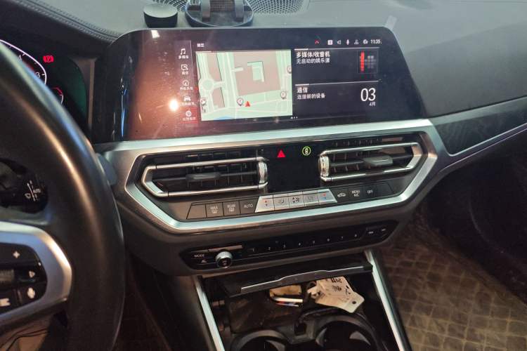 Used BMW 3 Series 2021 Second Facelift 325i M Sport Package Audio And AC Panel