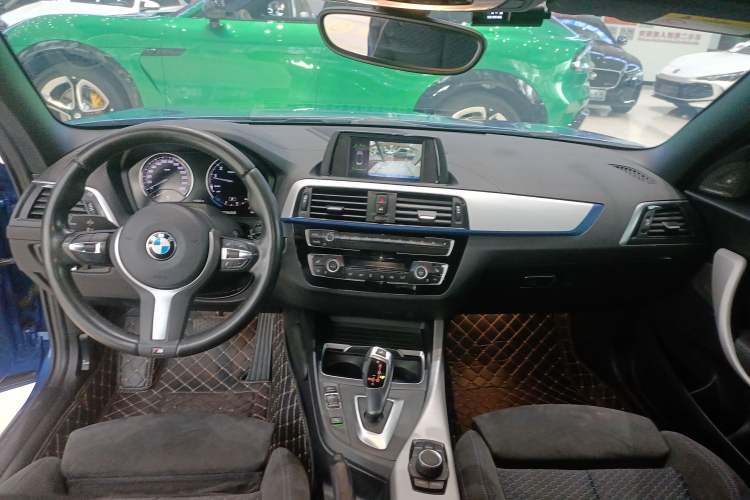 Used BMW 2 Series 2018 225i Convertible Coupe M Sport Edition Center Console