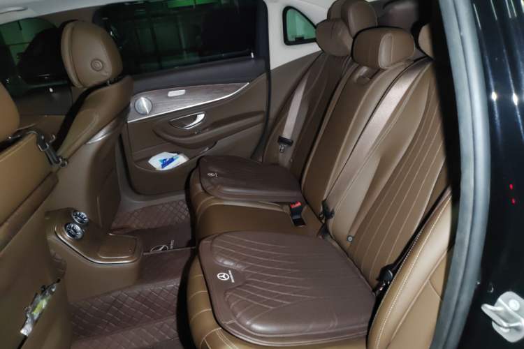 Used Mercedes-Benz E-Class 2023 E 260 L
