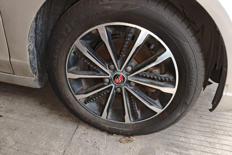 Used Roewe i5 2020 1.5L Automatic 4G Connect Luxury Flagship Edition