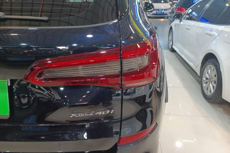 Used BMW X5 2019 xDrive40i M Sport Package
