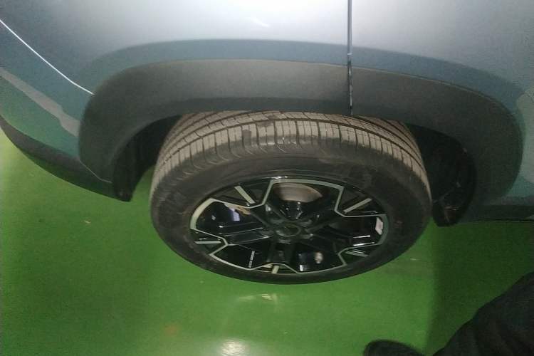 Used Geely Auto icon 2023 1.5TD Chocolate Smoothie Edition
