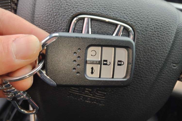 Used Honda Civic 2016 220TURBO CVT Prestige Edition Vehicle Key